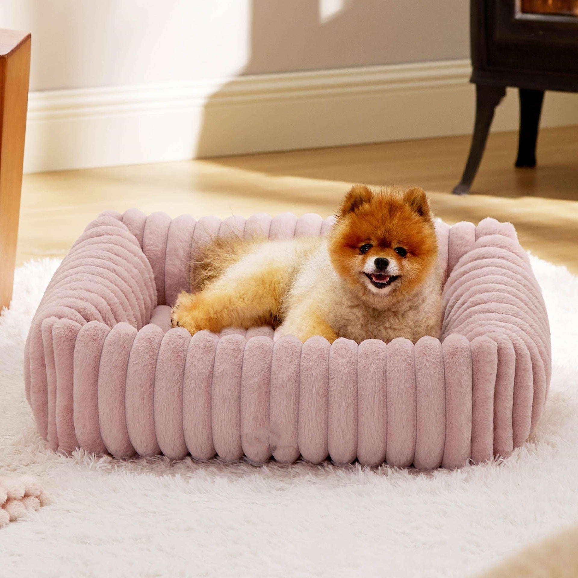 Ribbed Plush Pet Bed for Cats and Dogs