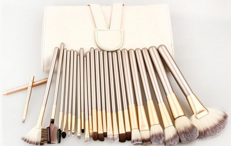 Pink Makeup Brush Set with Clutch Bag