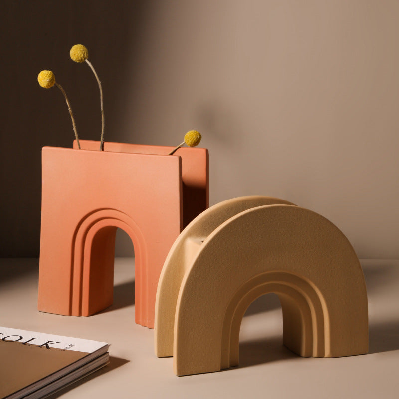 Nordic U-Shaped Porcelain Vase
