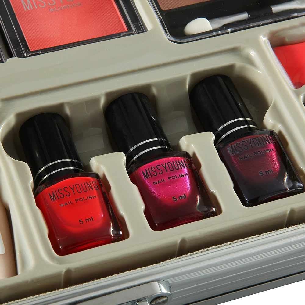 All-in-One Makeup Kit in Carry Case