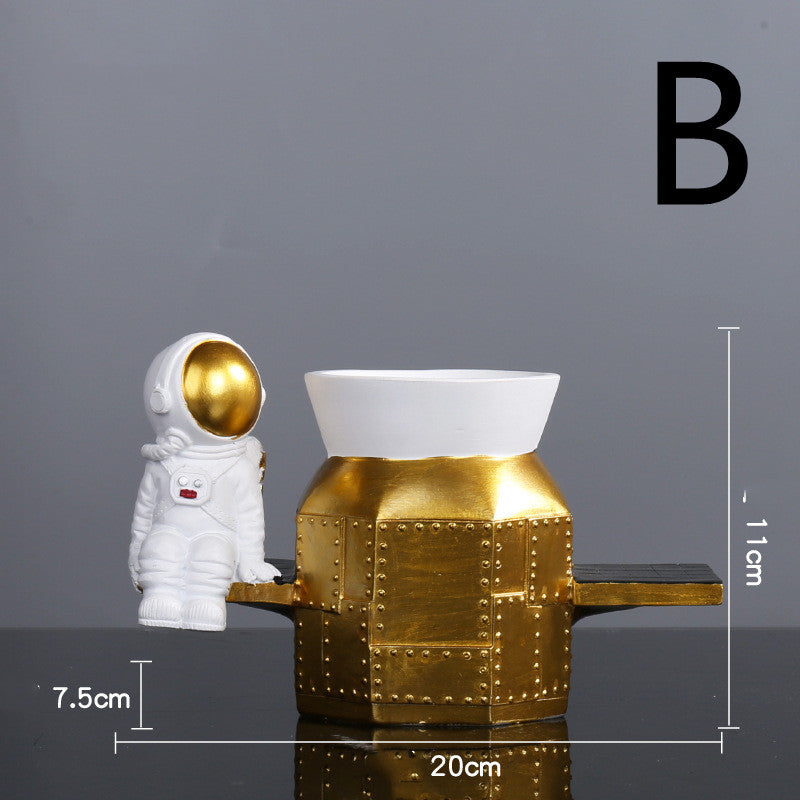 Astronaut Figurine Decor, Gold or Silver