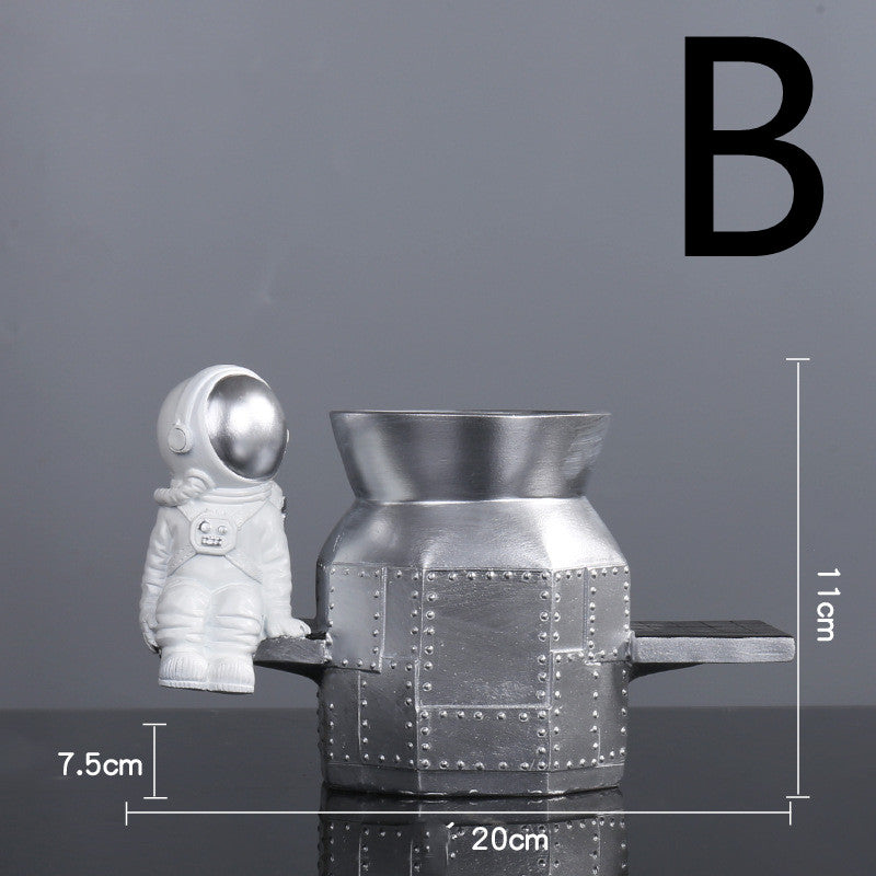 Astronaut Figurine Decor, Gold or Silver